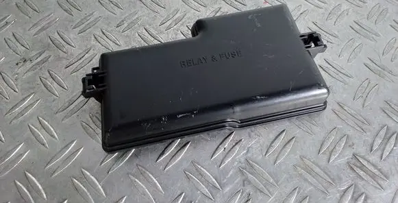 Lexus NX Fuse box cover 8266278310