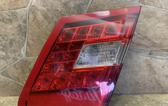 Mercedes-Benz E W212 Rear/tail lights A2128200864