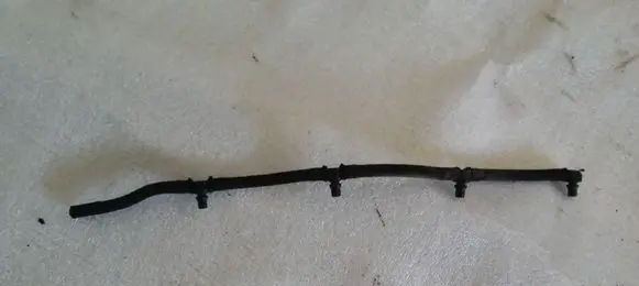 Ford Ka Fuel line pipe 