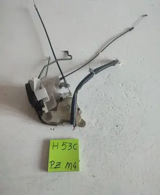 Mazda MPV II LW Front door lock 600180