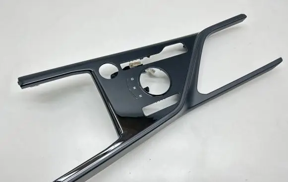 KIA Niro Gear shifter surround trim plastic 84651AT500