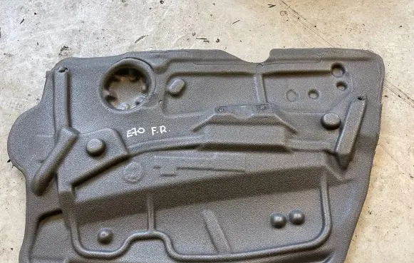 BMW X5 E70 Front door sound insulation 7129725