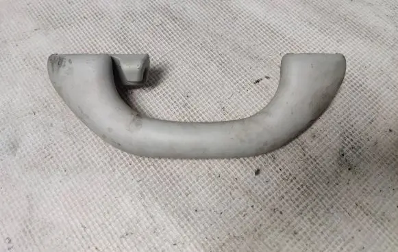 Volkswagen Transporter - Caravelle T5 Rear interior roof grab handle 7H5857607C