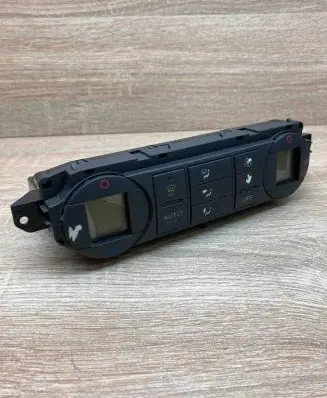Ford Focus C-MAX Climate control unit 3M5T18C612AH WIWA33695