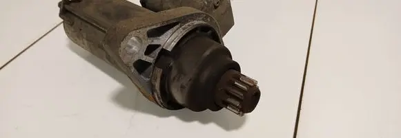 Volkswagen PASSAT B7 Starter motor 0AM911023K TS12ER22 1403112965