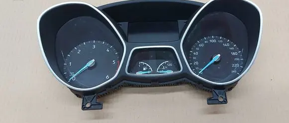 Ford Focus Speedometer (instrument cluster) F1ET10849BLV