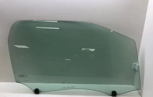 Citroen DS3 Front door window/glass (coupe) 