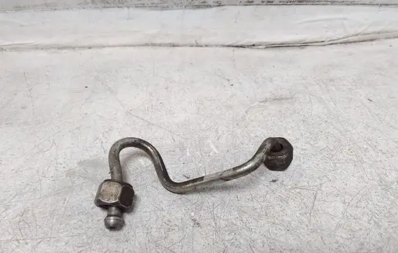 BMW 3 E46 Fuel injector supply line/pipe 