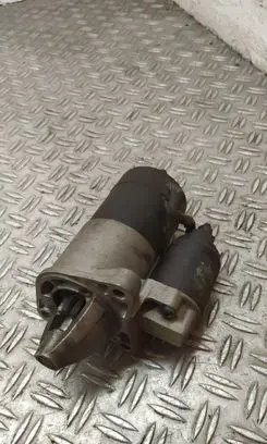 Mazda 626 Starter motor M1T77381 JDS637