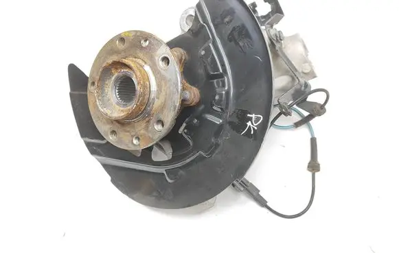 Nissan Qashqai J12 Front wheel hub 6UA0H