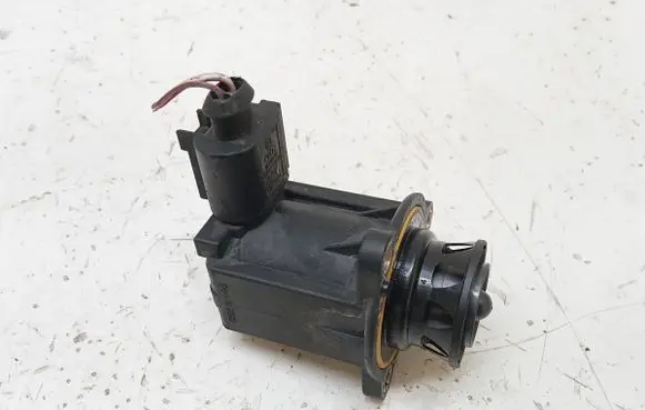 Volkswagen Golf V Turbo charger electric actuator 06H145710D