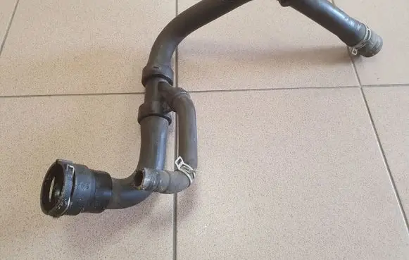 Ford Galaxy Engine coolant pipe/hose 9G918286DC