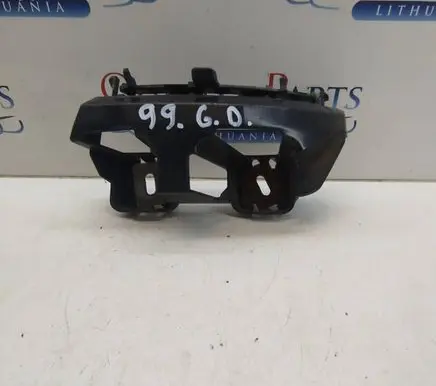 Mercedes-Benz C W205 Rear bumper mounting bracket