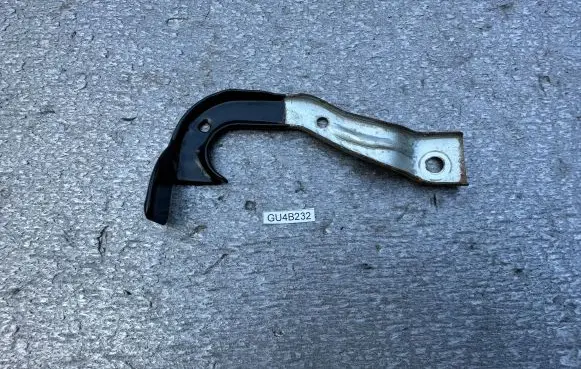 Nissan Patrol Y61 Front door check strap stopper 80679VB000