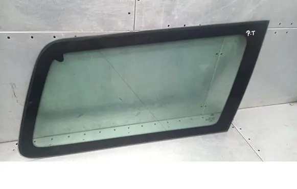 Ford Mondeo Mk III Rear side window FORD