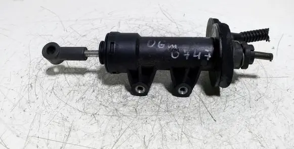 Audi A6 S6 C6 4F Master brake cylinder 4F0721401A