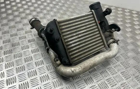 Audi A6 S6 C6 4F Intercooler radiator