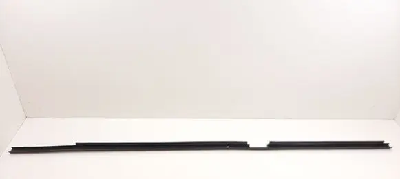 Mercedes-Benz COMPAKT W115 Other sill/pillar trim element