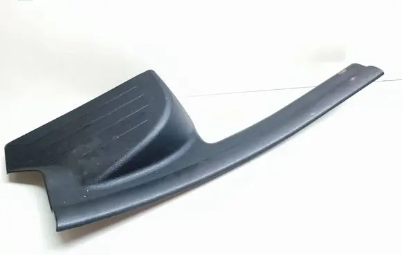 BMW 2 F46 Rear sill trim cover 7362332 51477362332