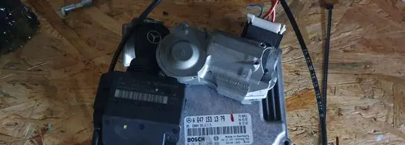 Mercedes-Benz ML W163 Engine ECU kit and lock set A6471531379
