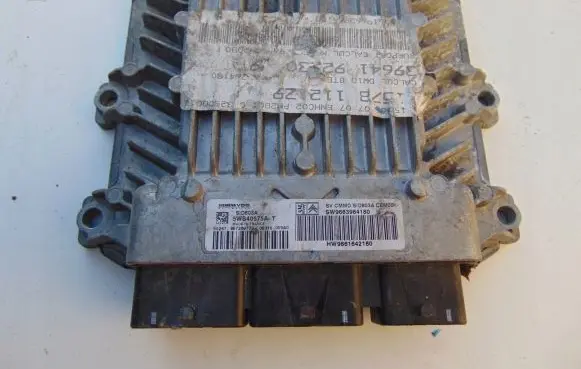 Peugeot 807 Engine control unit/module 9661642180 9663964180