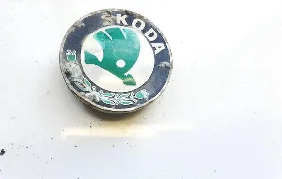 Skoda Superb B6 (3T) Original wheel cap 6u0601151l