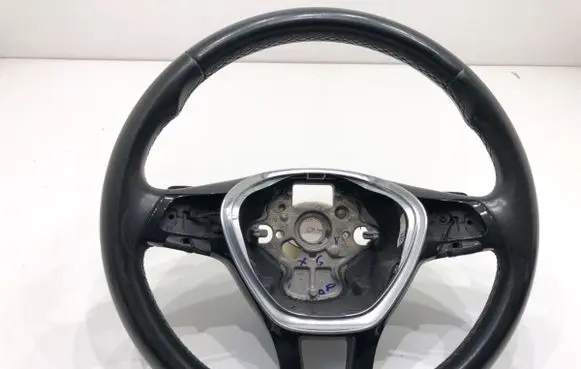 Volkswagen Golf VII Steering wheel 