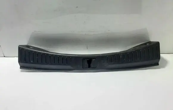 Ford Kuga II Trunk/boot sill cover protection 