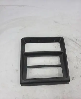Mitsubishi Pajero Center console 