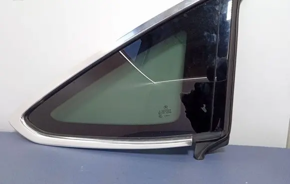 BMW 3 F30 F35 F31 Rear side window
