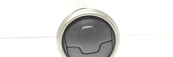 Nissan Qashqai Dashboard side air vent grill/cover trim 68760JD10A