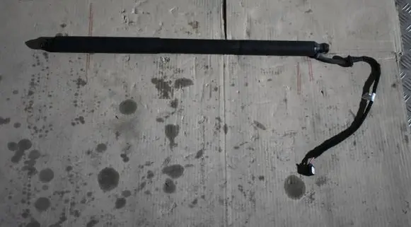 Porsche Panamera (971) Tailgate strut 