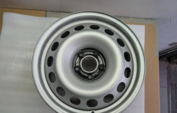 Opel Vivaro R16 steel rim 9831040980 7J16H25H6