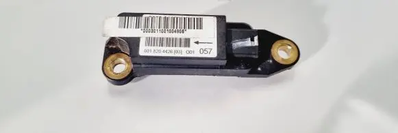 Mercedes-Benz C W203 Airbag deployment crash/impact sensor 0018204426