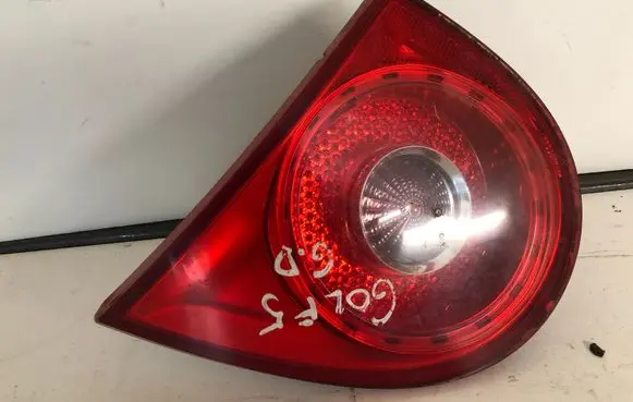 Volkswagen Golf V Tailgate rear/tail lights 285002