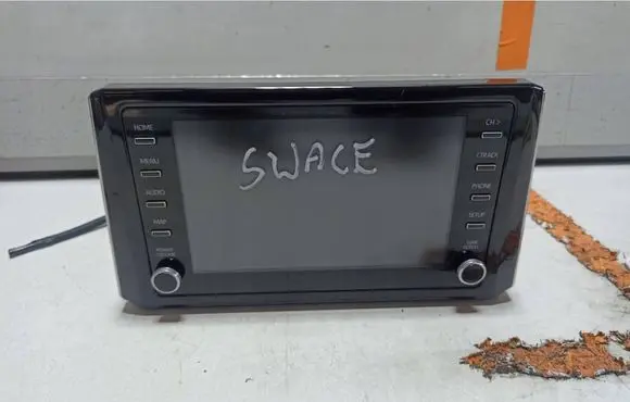 Suzuki Swace Radio/CD/DVD/GPS head unit 8614002F71