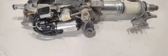 Steering wheel axle set
