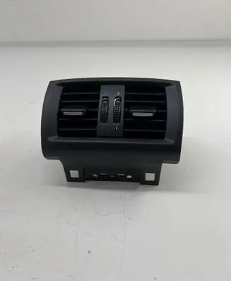 BMW X4 F26 Rear air vent grill 9200888