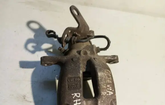 Skoda Octavia Mk2 (1Z) Rear brake caliper TRW