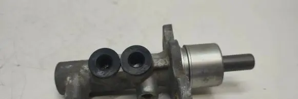 Volkswagen PASSAT B5 Master brake cylinder ATUD1973