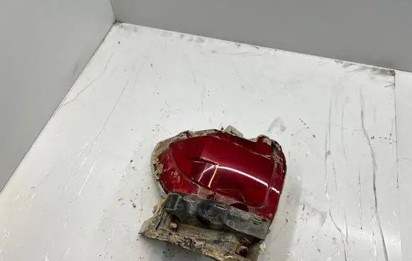 Toyota RAV 4 (XA30) Rear fog light 