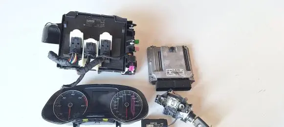 Engine ECU kit and lock set