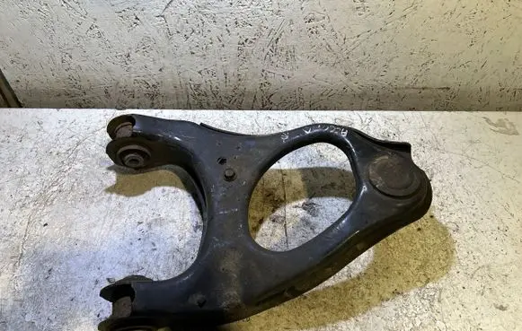 Honda Accord Front upper control arm/wishbone 