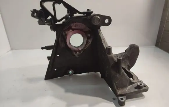 Opel Insignia A Engine mounting bracket 55574721