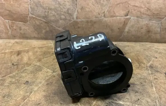 Mercedes-Benz C W204 Throttle valve A6510900170