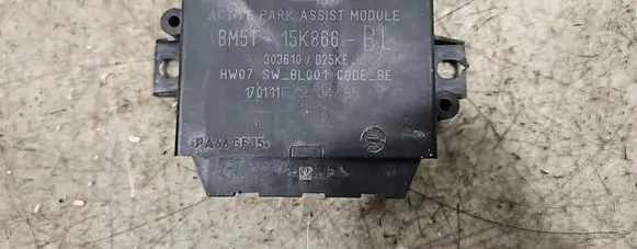 Ford Focus Parking PDC control unit/module 15K866 303610D25KE 3M5T15K866BL