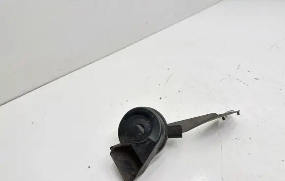 Volkswagen Touareg II Horn signal 7P6951221A