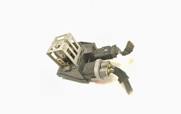 Citroen C3 Aircross Coolant fan relay 98372A