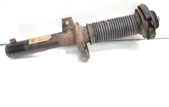 Volkswagen Tiguan Front shock absorber/damper 5N0413031K 5N0400054T 1K0412331C