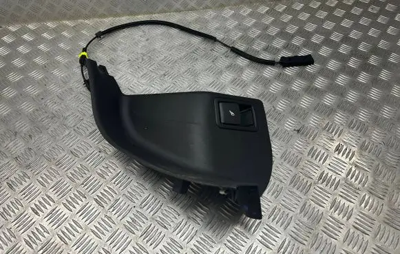 Alfa Romeo Stelvio Rear seat side bottom trim 156128806